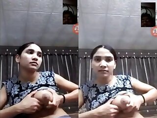 Bangladeshi girl masturbates with her natural tits