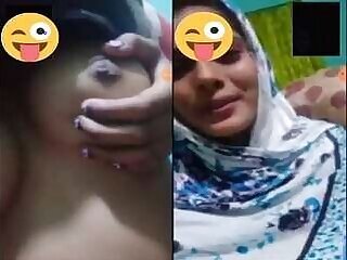 Bangla Girl Shows Her Tits and Pussy Video Call